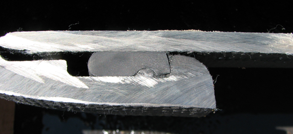 Cross section of a Mcwane Ductile Tyton Joint, showing how the rubber is isolating each joint.